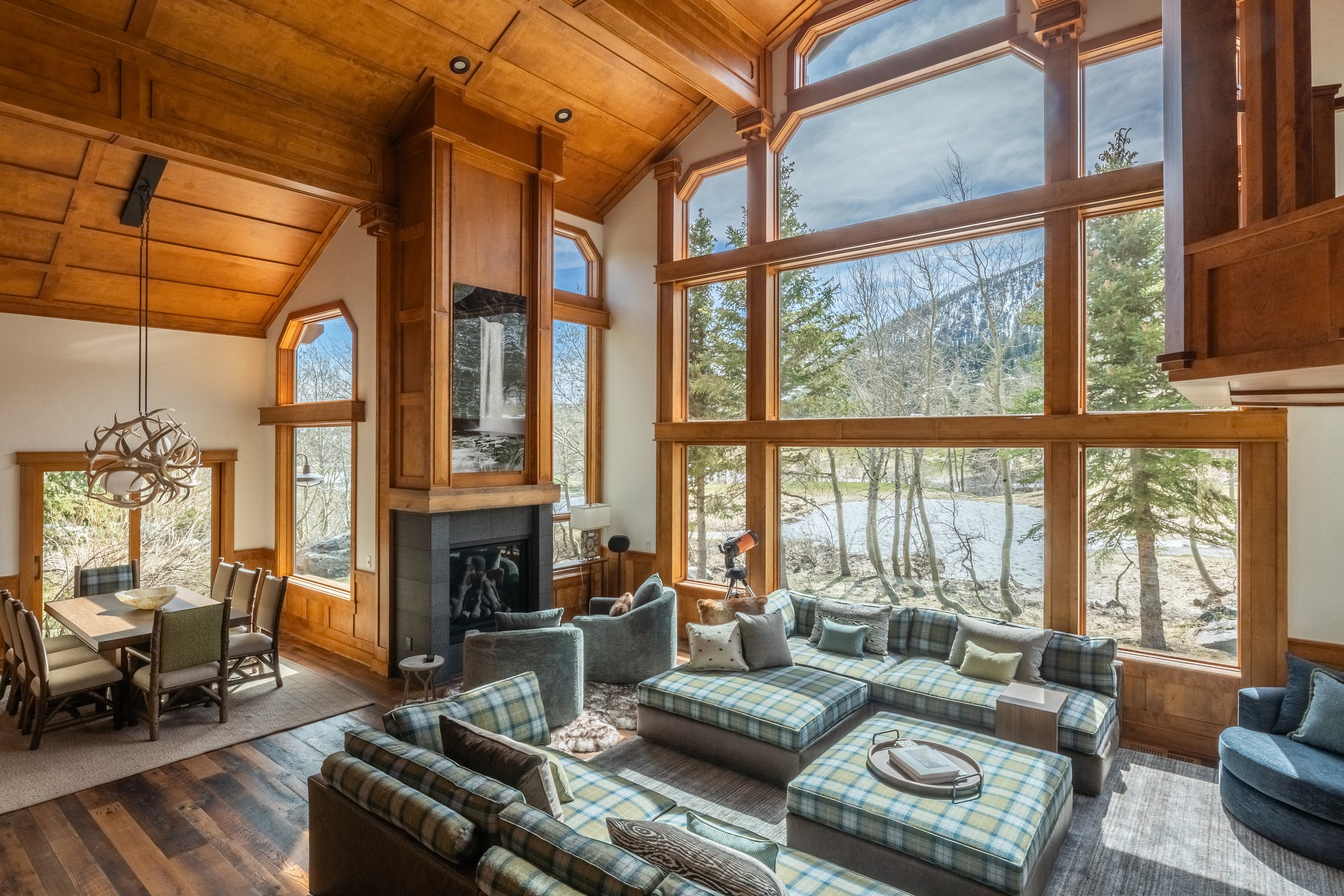 55Woodcrest4k-2.jpg